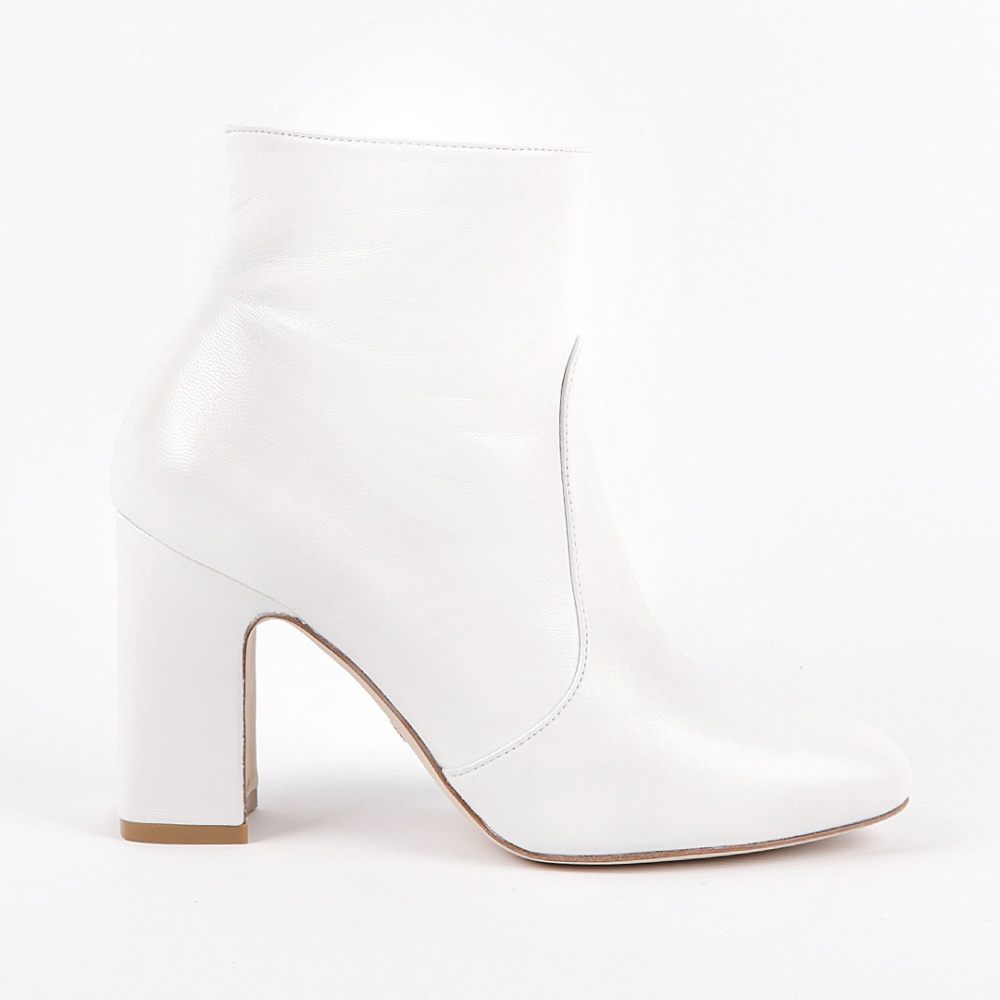 Stuart weitzman clearance nell