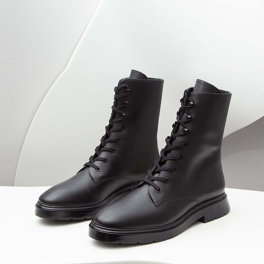 Stuart weitzman hot sale shrimpton boot