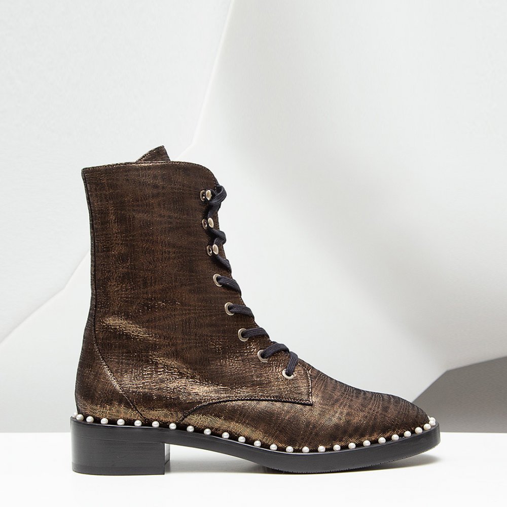 Stuart Weitzman