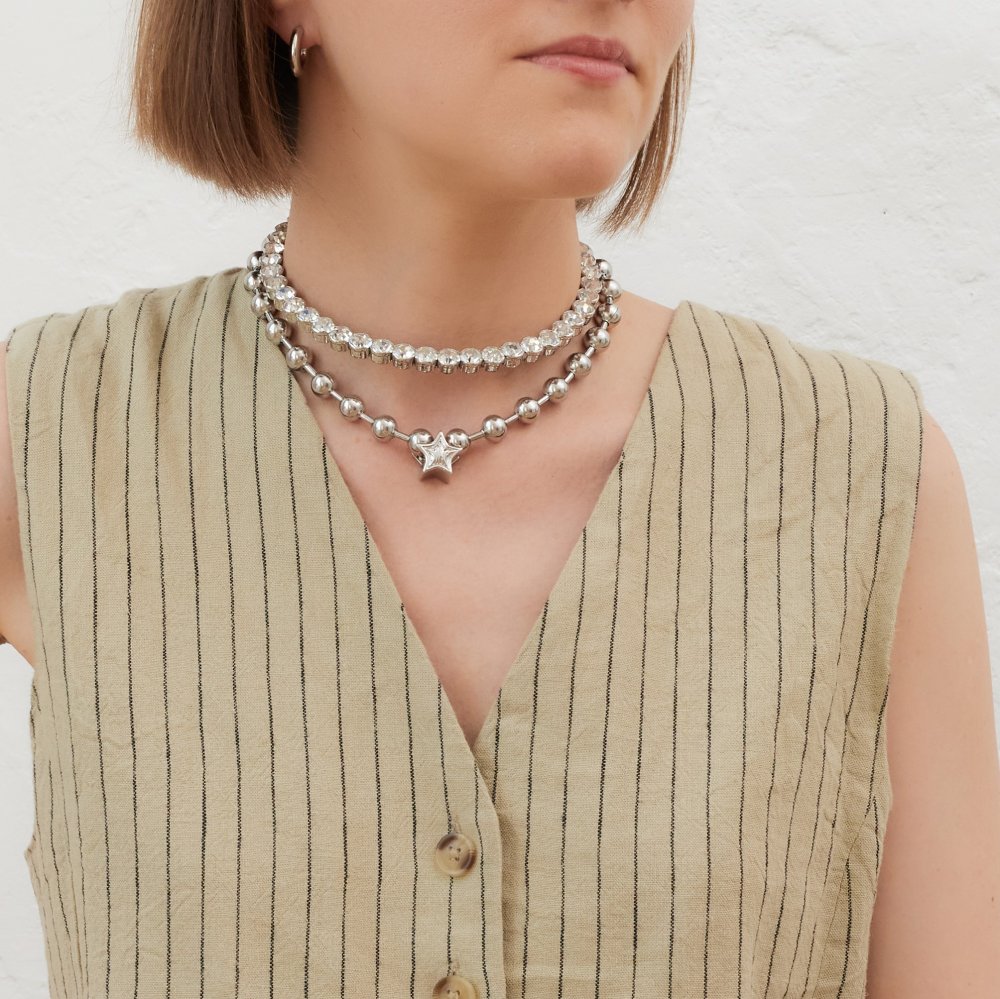 Choker shop hotsell